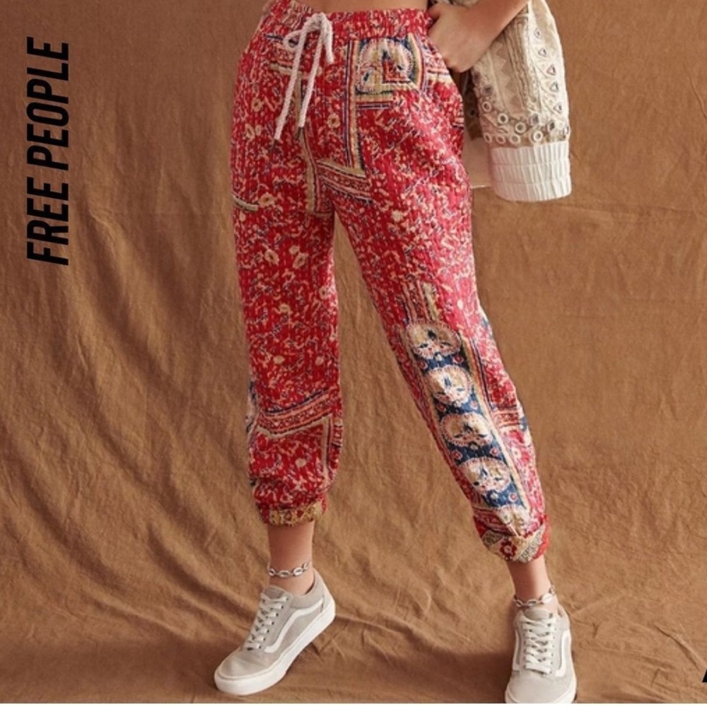 Free‎ People Road Again Red Floral Pants